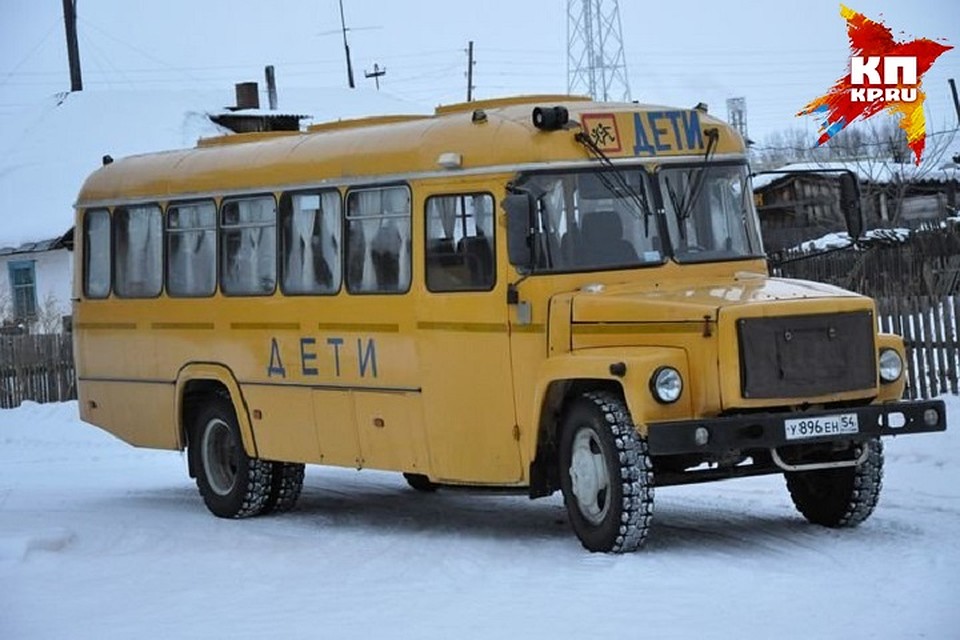 С этого года согласно новым правилам на крышах всех школьных автобусов должны быть установлены специальные желтые маячки.