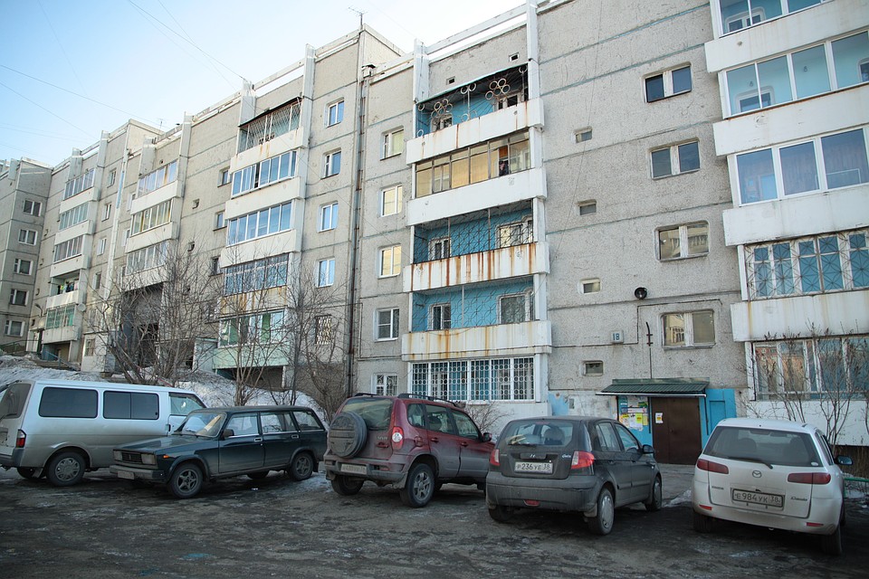 825 домов планируют капитально отремонтировать в 2018 году в Иркутской области