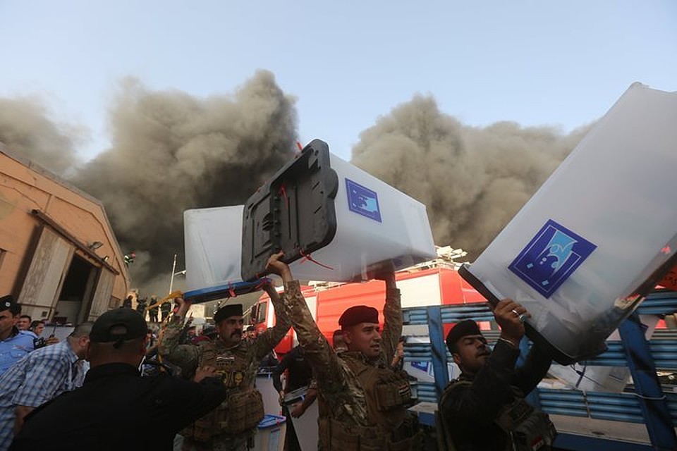 Пожар вспыхнул в хранилище Высшей независимой избирательной комиссии Ирака
