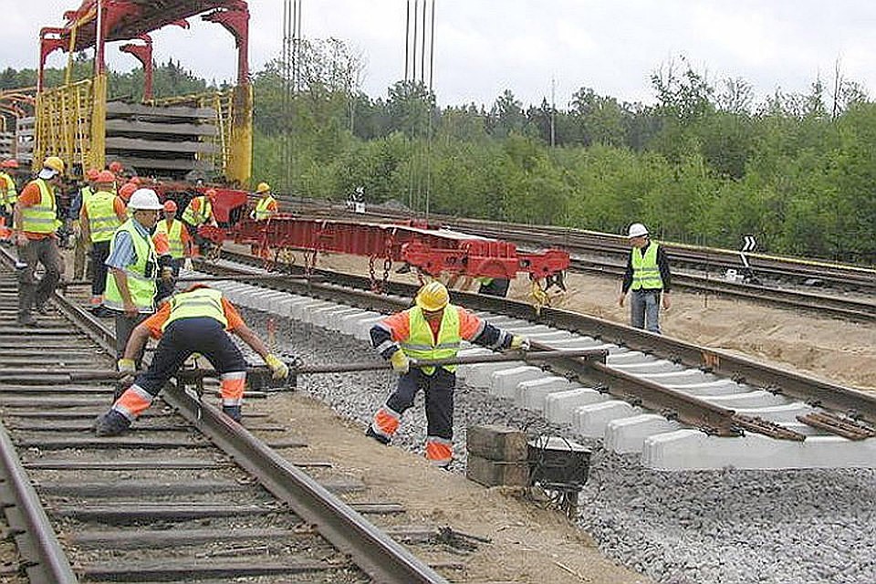 Строителям «Rail Baltica» нужно особо опасаться снарядов, которые до сих пор ржавеют под землей. Фото: с сайта 15min.lt