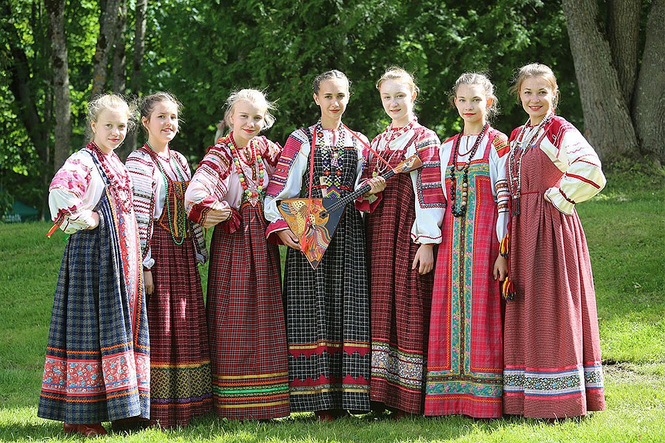 В Йыхви в десятый раз пройдёт международный ежегодный фестиваль-ярмарка традиционных культур «Цветок папоротника».