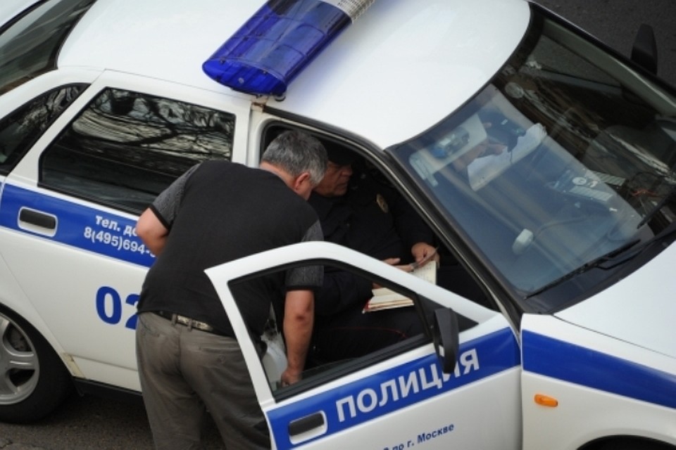 Московская полиция задержала обокравшего иностранца таксиста
