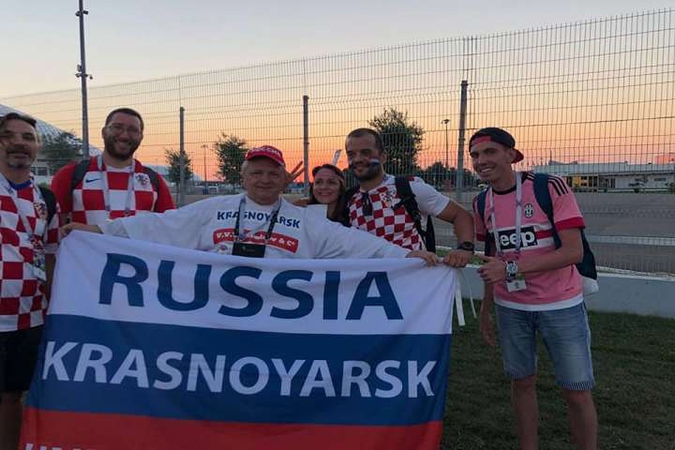 За полчаса до матча Россия-Хорватия. Фото со страницы Владимира Владимирова в Facebook