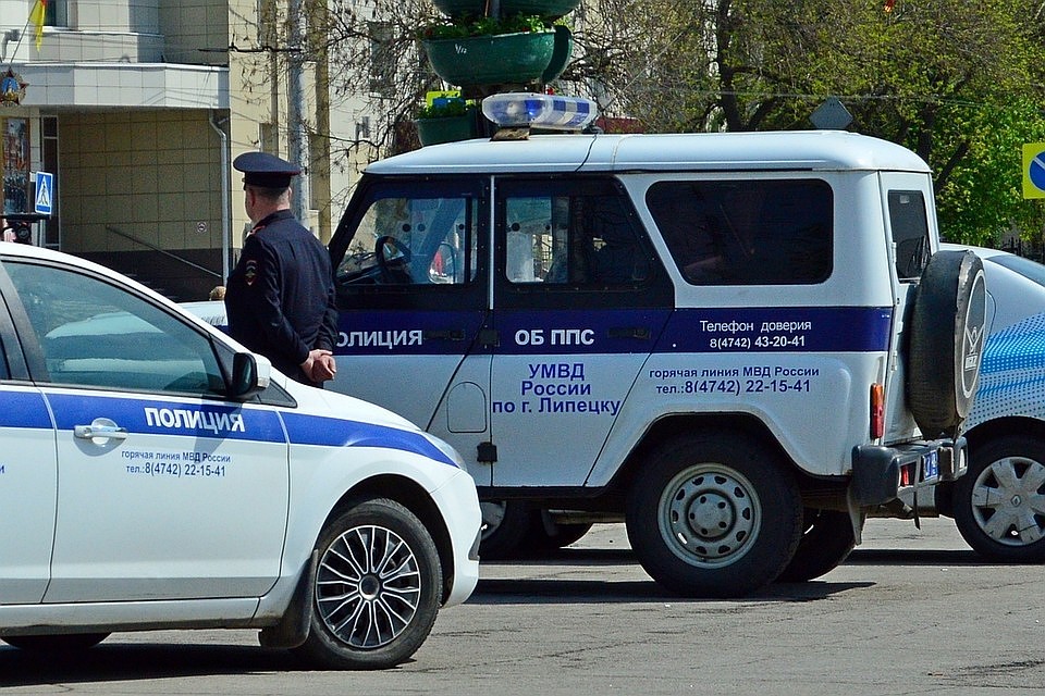 Мужчину ограбили в центре Москвы на 5,7 миллионов рублей в ходе переговоров о покупке квартиры