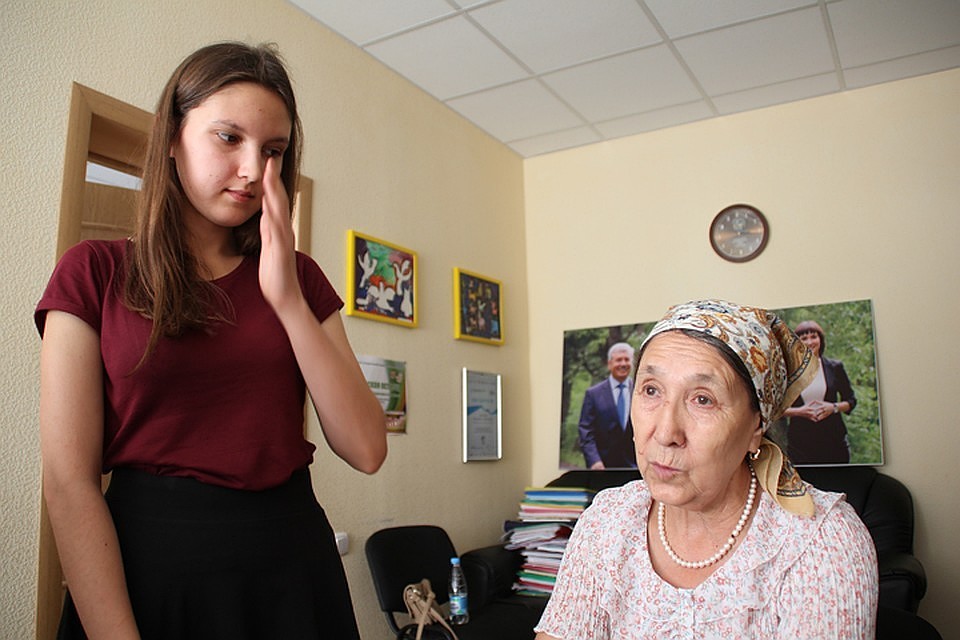 Мать и дочь погибшей челябинки добились справедливости. Фото: пресс-служба Уполномоченного по правам человека в Челябинской области.