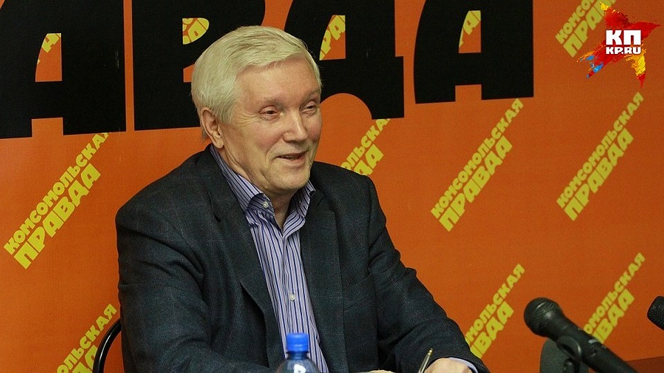 Александр Суриков