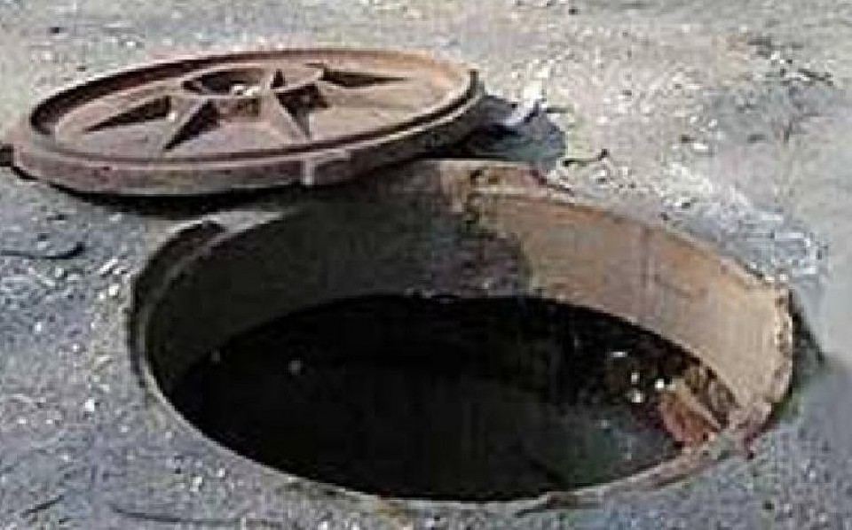 Газ в канализации образуется от гниения органики, особенно велика опасность в жару. ФОТО: 1pnz.ru