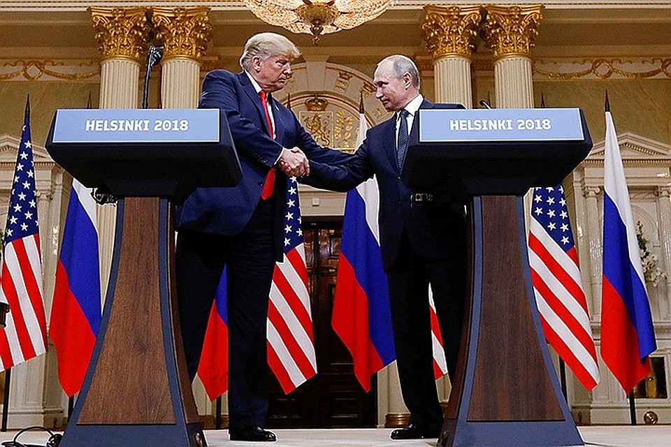 Дональд Трамп и Владимир Путин на саммите в Хельсинки