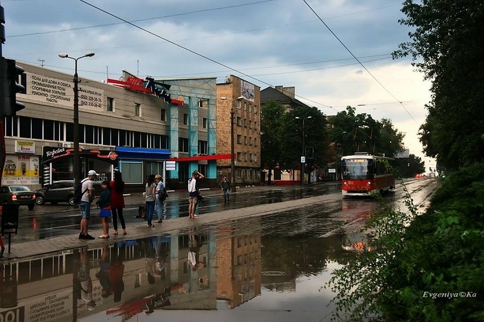 Может быть дождь, как вчера, не сбудется. Зато не жарко. Фото: Евгения Карпачева