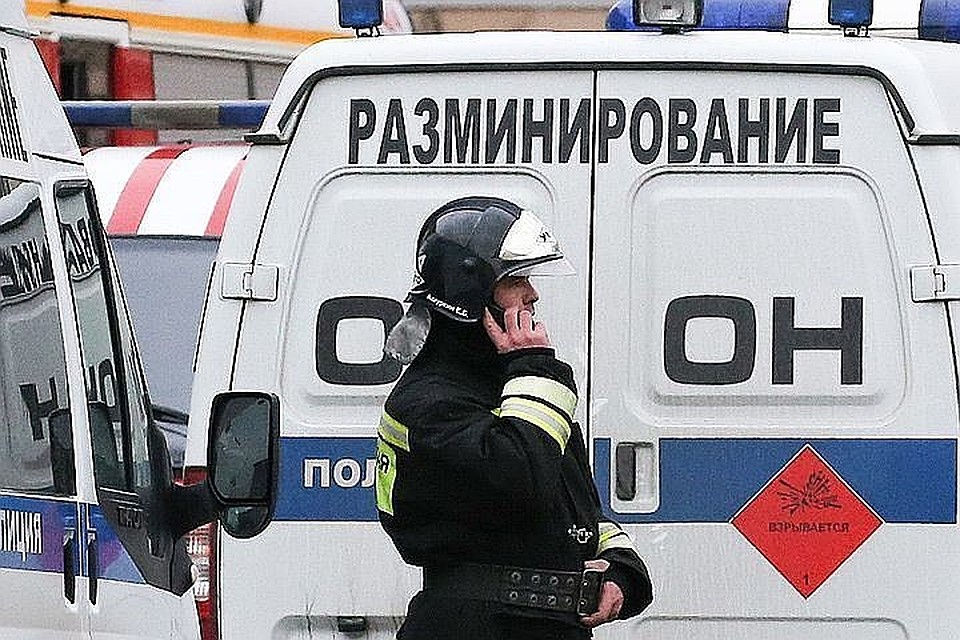 Вслед за "Площадью Восстания" в Петербурге закрывали "Маяковскую".