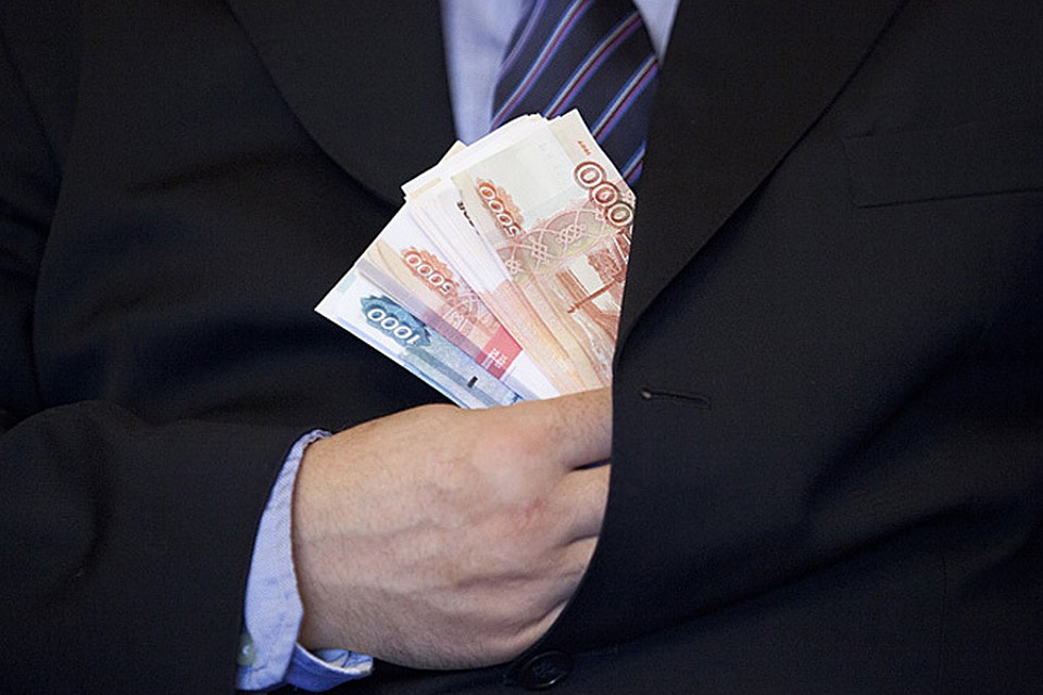 Адвоката задержали, когда он получал 250 тысяч рублей.