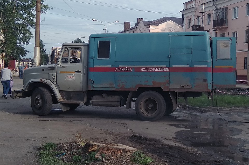 Подвоз воды по заявкам жителей