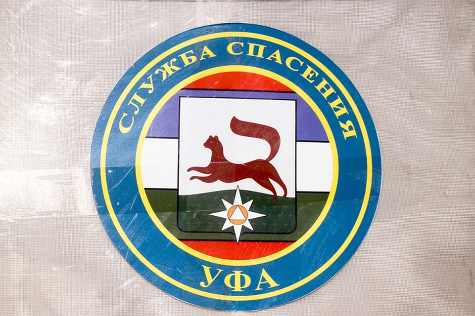 В Уфе спасатели помогли трем утопающим женщинам