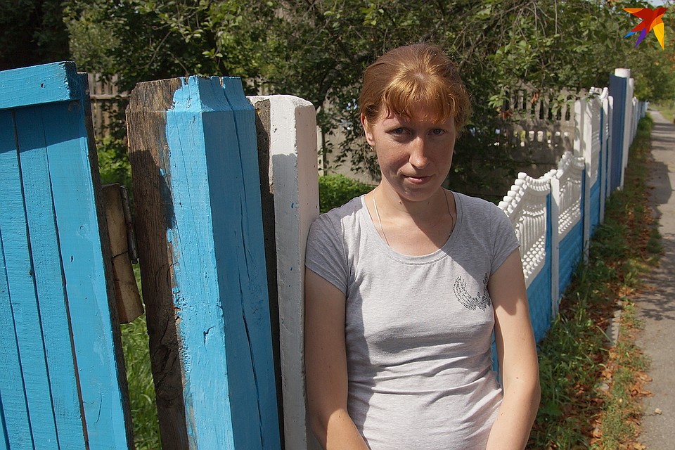 Алеся говорит, что ей разрешают видеть сына полчаса в день