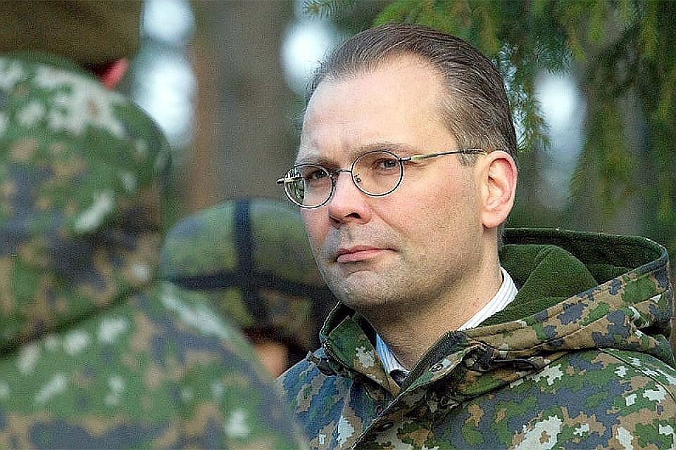 Глава Минобороны Суоми Юсси Ниинистё. Фото: с сайта varusmieslehti.fi