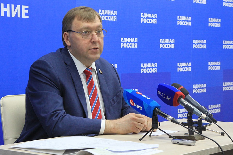 Александр Ищенко.