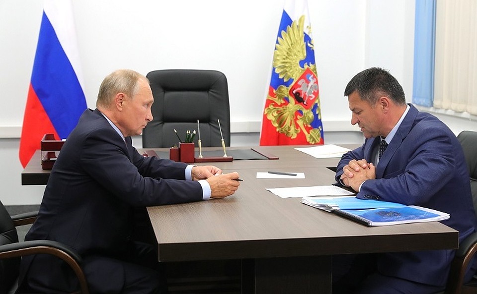 Андрей Тарасенко отчитался президенту о ситуации в экономике и социальной сфере Приморья. Фото: Kremlin.ru