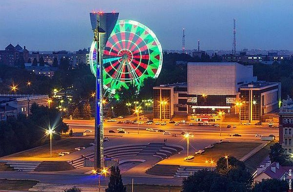 В это время будут вестись работы по восстановлению троллейбусной контактной сети на площади Театральной. Фото: администрация Ростова-на-Дону.