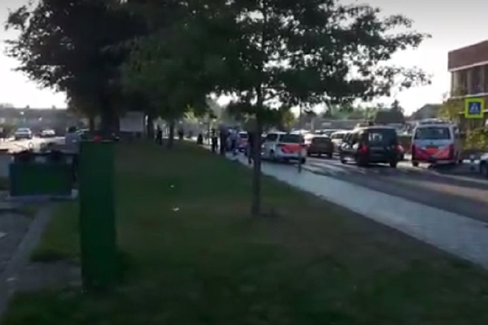 Подросток устроил стрельбу в колледже. ФОТО: стоп-кадр с видео Rrtlnieuws.nl