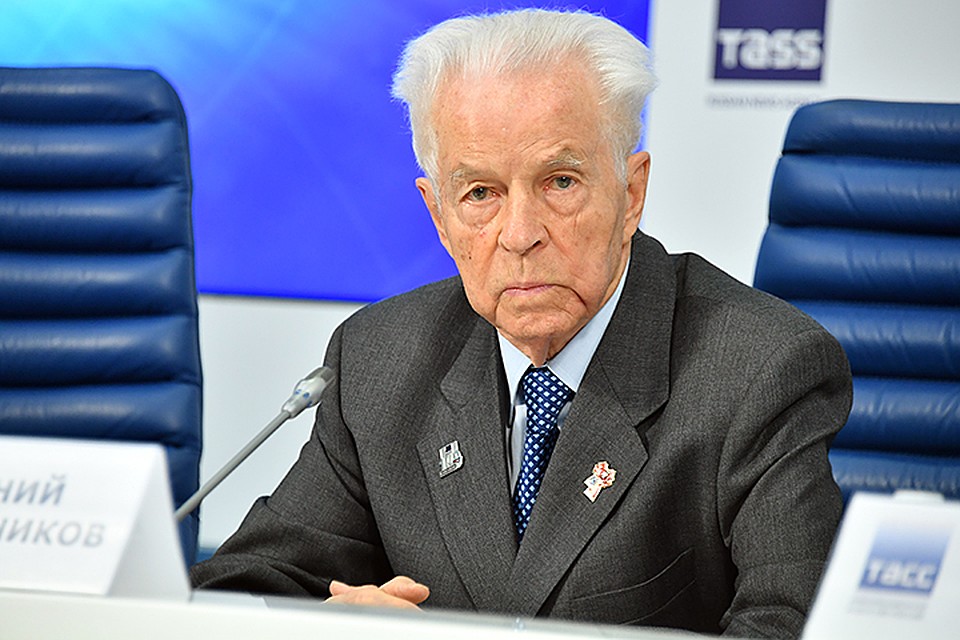 Экс-секретарь ЦК ВЛКСМ Евгений Тяжельников