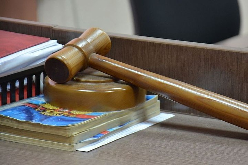 На судах государственные обвинители следят за законностью процесса.