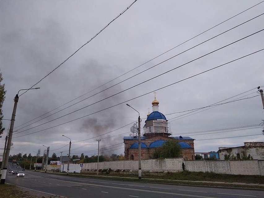 Пожар начался рано утром