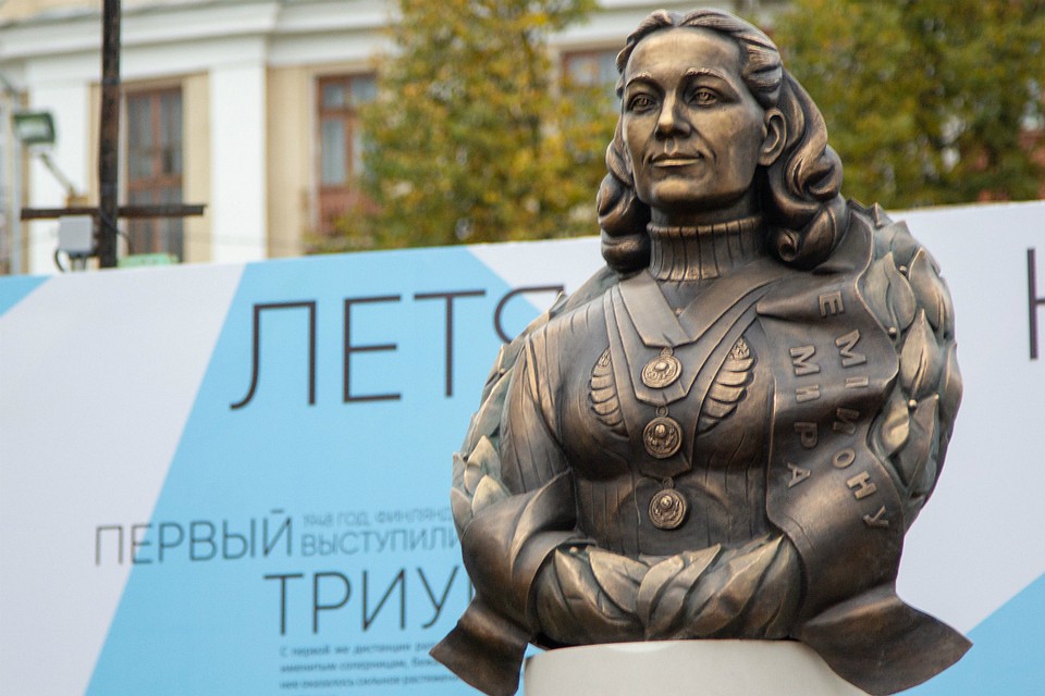 Решение об установке памятника приняли еще в июне 2018 года. Фото: пресс-служба Минспорта и молодежной политики Кировской области