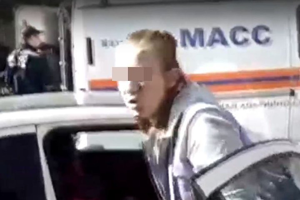 В соцсетях не стесняются в выражениях в отношении невнимательной мамы.