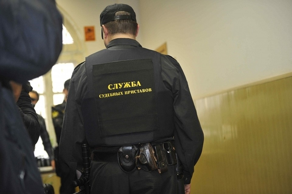В Хабаровске подсудимый отправился в суд с ножом, спрятанным в пачке сигарет