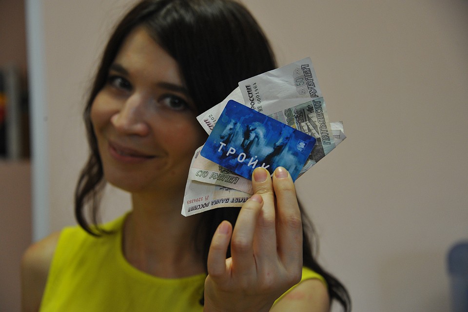 Сейчас после удаленного пополнения карты «Тройка» ее нужно активировать в специальном терминале.