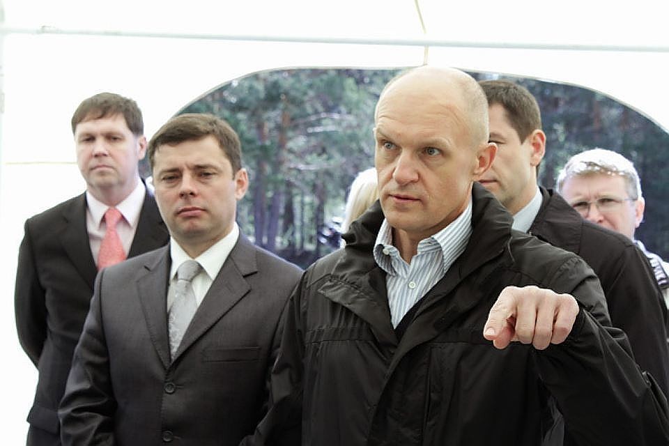Сергей Давыдов возглавил город, когда Михаил Юревич стал губернатором.