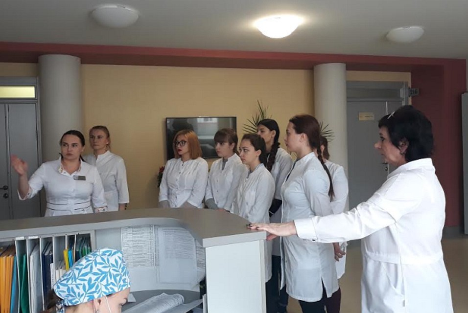Студенты-отличники Тюменского медколеджа могут получить статус «персонального стипендиата». Фото МСЧ «Нефтяник»