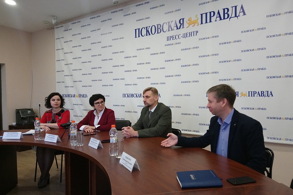 У общительных людей риск заболеть пневмонией - выше.