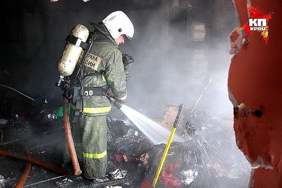 Пожарные обнаружили тело мужчины.