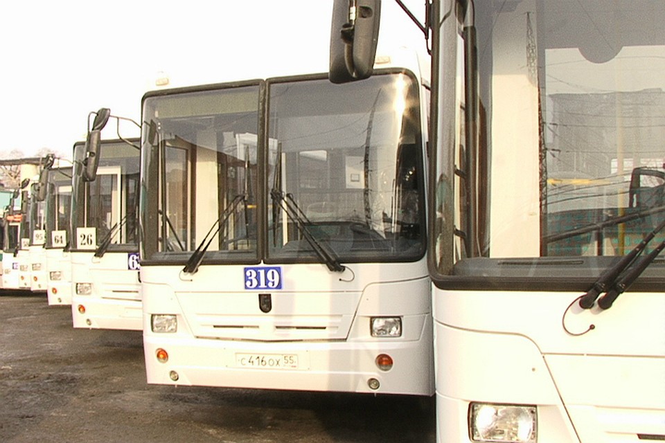 Бесплатные автобусы до Центрального рынка будут ходить еще месяц