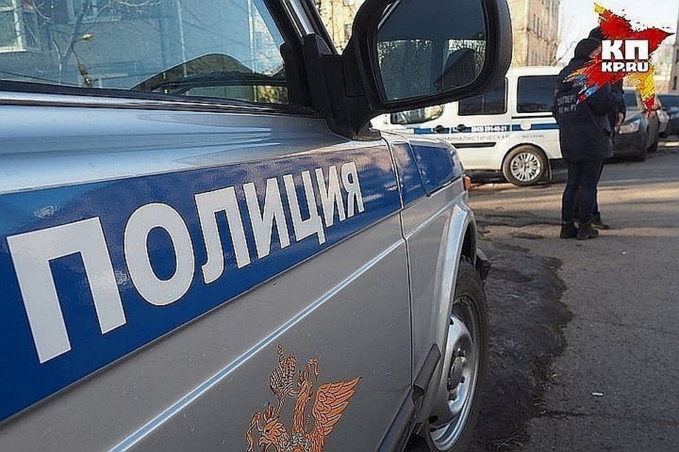Полиция поймала мошенника, который перепродал квартиру умершего петербуржца.