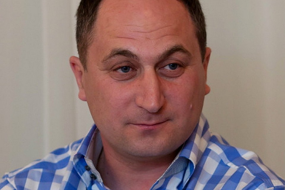 Бывший директор уверяет, что любит детей и никому не делал ничего плохого.