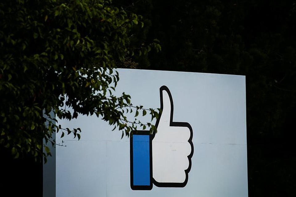 Британский парламент получил доступ к внутренним документам Facebook