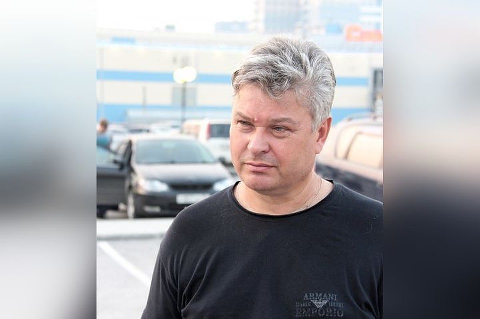 Виктор Старков то должен стать директором театра, то не должен. Ситуацию разъясняют в новосибирском минкульте.