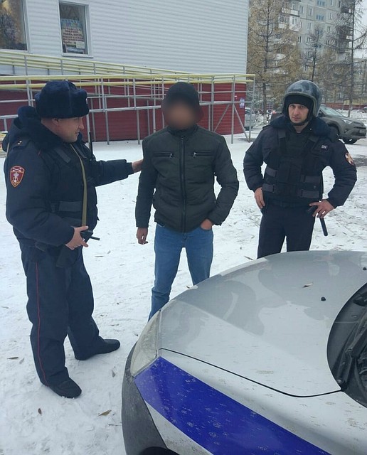 В Омске поймали подростка, который воровал кофе из супермаркетов