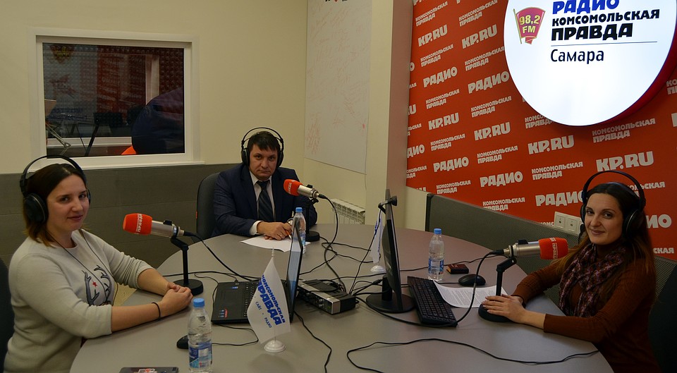 Поговорили о прямых договорах и долгах управляющих компаний перед "ЭнергосбыТ Плюс" с директором филиала Константином Дзюиным