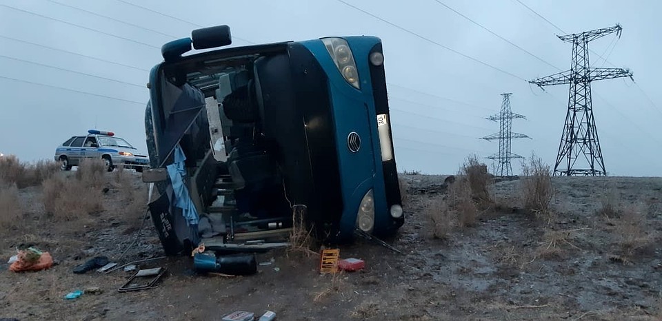 В автобусе пострадали пять человек.
