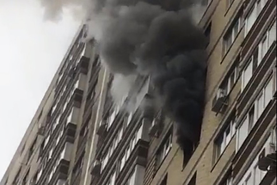 Пожар произошел на 15 этаже.