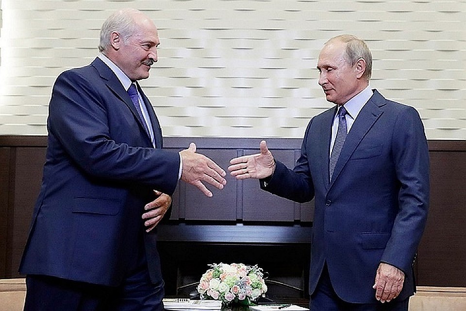 Александр Лукашенко намерен обсудить все проблемные вопросы, существующие между Беларусью и Россией, до начала нового года. Фото: ТАСС.