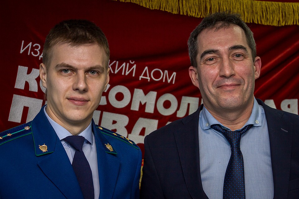 Юрий Радчук, Прокурор отдела по надзору за исполнением законов на транспорте Уральской транспортной прокуратуры и Сергей Корольков, Начальник Свердловского территориального отдела управления федеральной службы по надзору в сфере защиты прав потребителей и благополучия человека по ЖД транспорту