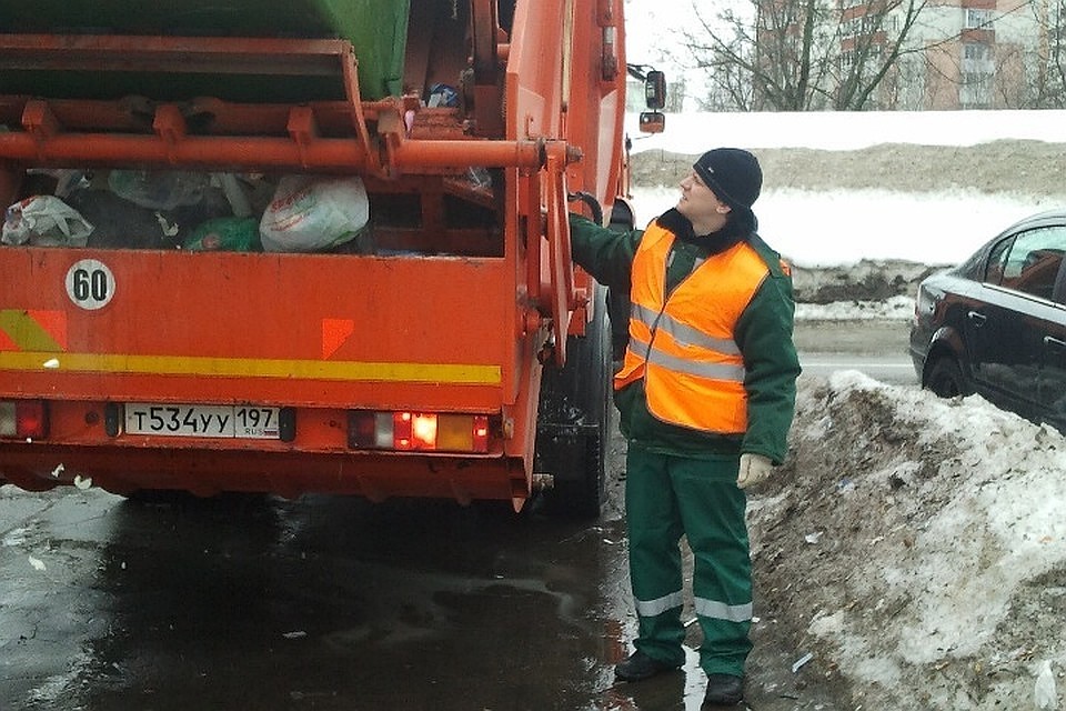 В Иркутске будет работать горячая линия по новой системе вывоза мусора