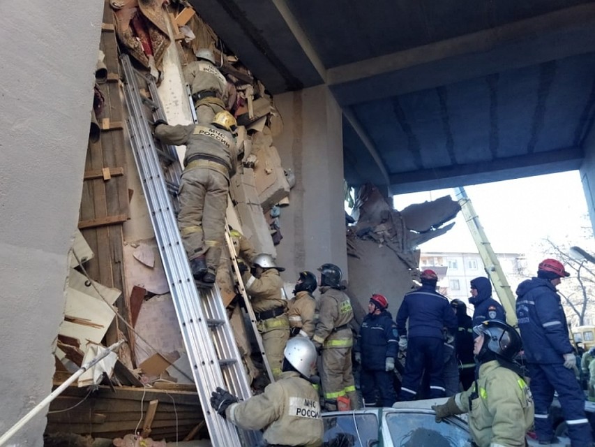 В жилом доме Магнитогорска взорвался газ. Фото: ГУ МЧС по Челябинской области