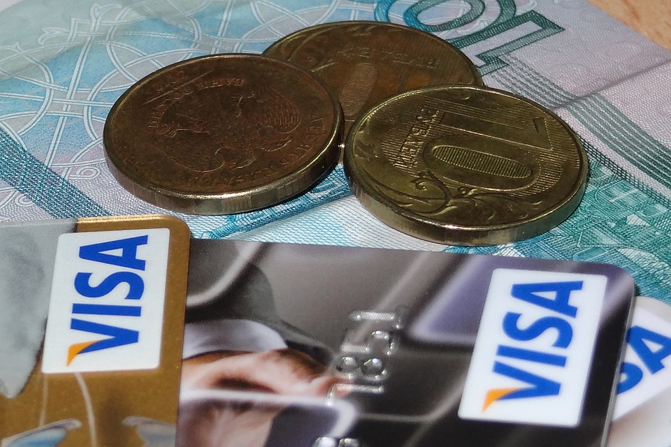В Новом Уренгое мужчина решил продать квартиру, но сам остался без денег