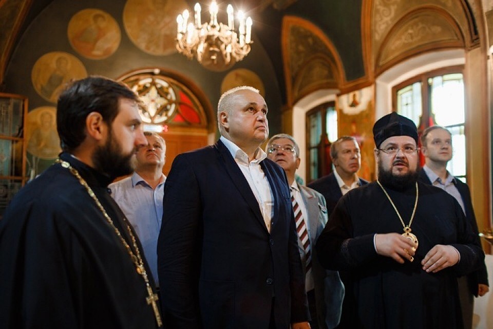 Сергей Цивилев поздравил кузбассовцев с Рождеством Христовым. Фото: АКО.