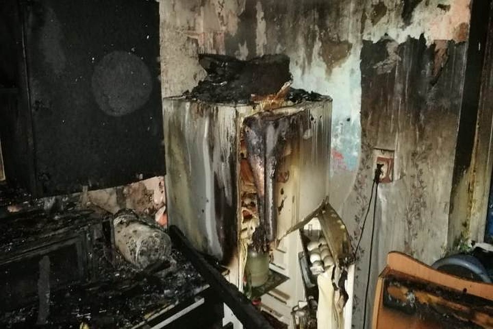 Трое детей и трое взрослых погибли при пожаре в Кузбассе. Фото: предоставлено очевидцем.